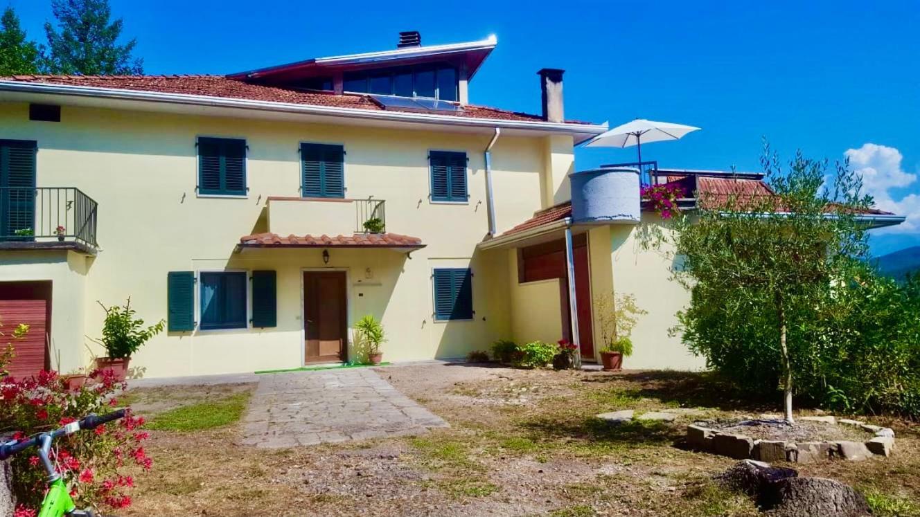 Gasthaus Le Apuane Mezzana  Exterior foto